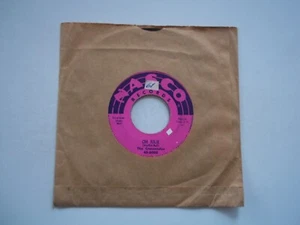THE CRESCENDOS - Oh Julie / My Little Girl - 45 RPM 7" Record NASCO - Foto 1 di 6