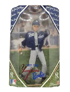 Vintage 1999 Barbie Puppe New York Yankees Collector Edition #23881 NEU Box hat - Bild 1 von 7