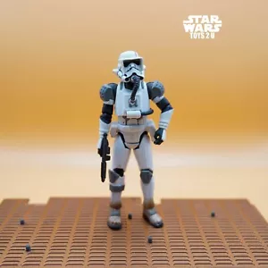 STAR WARS FIGURE 2007 30TH ANNIVERSARY IMPERIAL JUMPTROOPER THE FORCE UNLEASHED - Picture 1 of 1