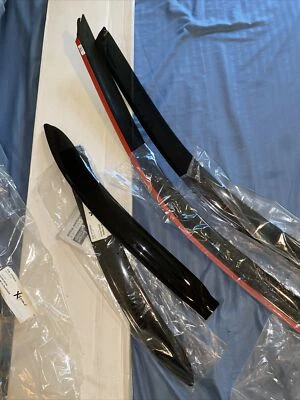 Visera de ventilación de ventana de montaje exterior Xtreme 4 piezas 1996-00 Hyundai Elantra protector de lluvia Foto 1 de 3