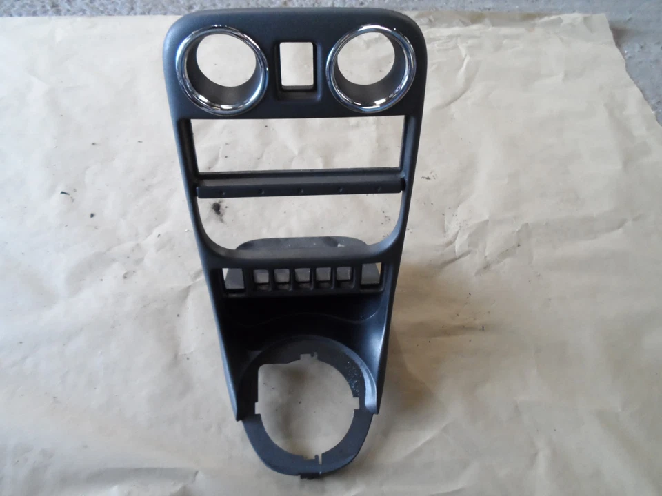 Rover MGF MG TF 1.6 1.8 135 2004 radio central negra/tablero de instrumentos moldura fascia Foto 1 de 1