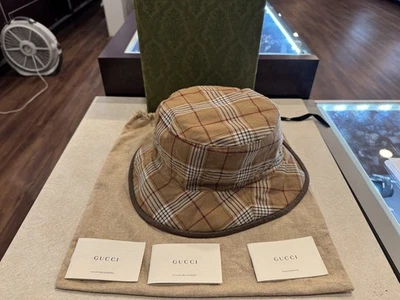 Gucci Reversible GG Supreme Horsebit Bucket Hat Beige Canvas      LS(340018) - Image 1 of 4