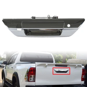 Heckklappentürgriff mit Kamera-Schlüssellöchern für Toyota Hilux Revo 15-18 Chro - Picture 1 of 12