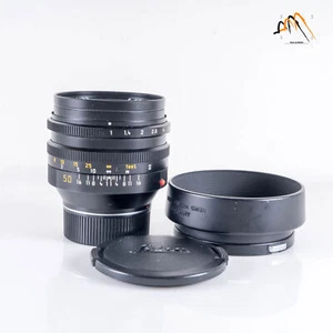 Leica Noctilux-M 50mm/F1.0 E60 III Lens Yr.1990 Canada #23440 - Picture 1 of 11