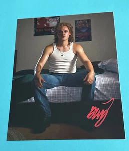 Dacre Montgomery   -  Stranger Things  - signed, original Autogramm !!! - Bild 1 von 1