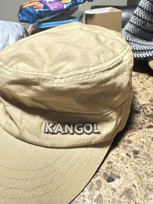 Gorra militar Kangol para hombre L/XL sarga de algodón beige tostado Flexfit Foto 1 de 4