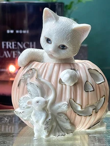 Lenox weiße Katze im Kürbis Jack 'o Laterne mit Maus Figur - Bild 1 von 9