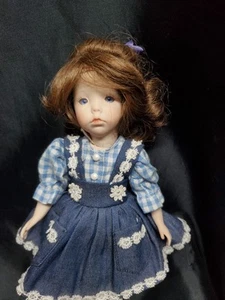 B3 10" vintage full body Porcelain artist doll - Foto 1 di 11