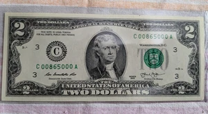 2013 2 dollar bill, low sn, crisp, circulated - Picture 1 of 1