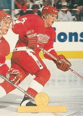 1994-95 Leaf #141 Nicklas Lidstrom - Image 1 of 3