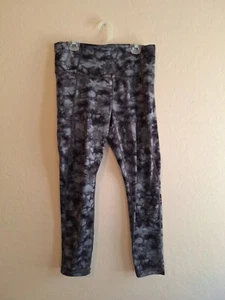 Athleta Leggings Womens Grey/black Tie Dye Salutation 7/8 Tight Medium - Picture 1 of 5