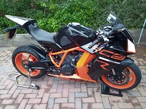 KTM RC8R - Picture 1 of 16