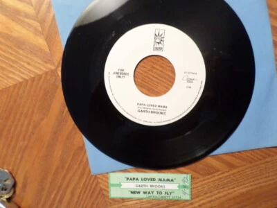 LIBERTY 7" 45 RECORD/GARTH BROOKE/NEW WAY TO FLY/PAPA LOVED MAMA/EX/EX+ - Image 1 of 2