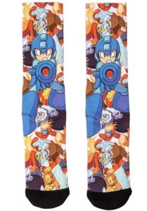 megaman capcom calzini crew socks loot crate new size 10-13 bioworld brand new - Picture 1 of 3