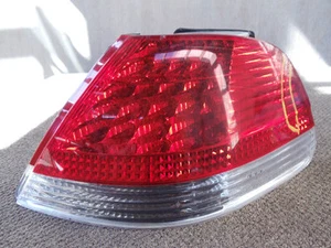 2004 2005 2006 2007 BMW 6 SERIES RIGHT TAIL LIGHT Factory OEM - Picture 1 of 6