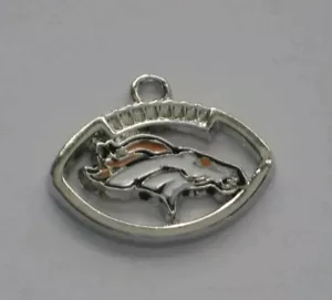 DENVER BRONCOS - NFL - COLGANTE DE ENCANTO COLGANTE - Imagen 1 de 3