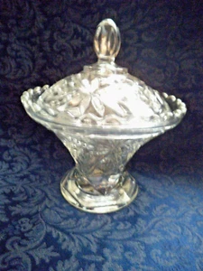 VTG ANCHOR HOCKING ~ EAPC SMALL PEDESTAL WITH LID by ~ EUC - Picture 1 of 5