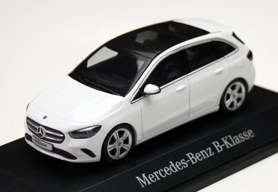 Mercedes B-Klasse W247 Bj. 2018-2022, Polar, Mercedes-Werbemodell Im CON 1:43 - Imagen 1 de 4