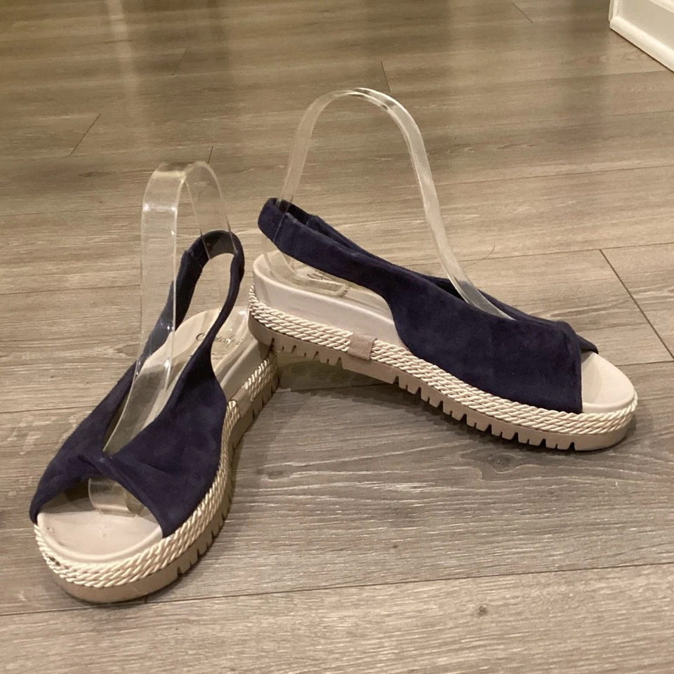 Sandalia de gamuza Amalfi para mujer con cordones planos 7,5 N azul marino blanco Nautical Resort Foto 1 de 4