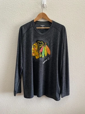 Chicago Blackhawks Hockey NHL Reebok PLAY DRY Camisa Manga Larga Para Hombre 2XL Gris Foto 1 de 3