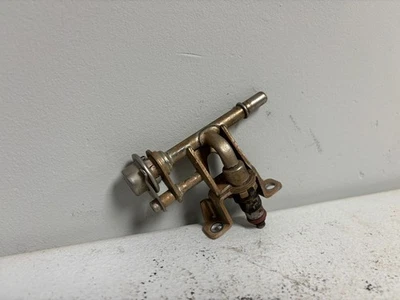 2015 Polaris Ranger Crew 570 XP Full size OEM Fuel Gas Rail & Injector 2521403 - Image 1 of 4