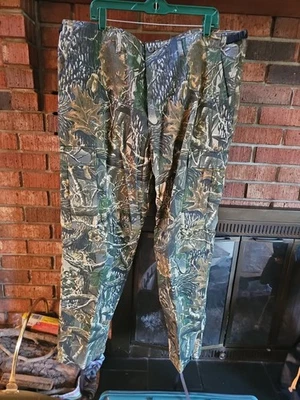 Cabelas seclusion 3d Camouflage Hunting Pants - Image 1 of 4