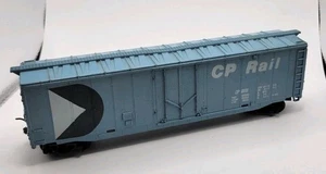 BLUE BOX CAR CP RAIL 9208 HO SCALE MODEL TRAIN VINTAGE - Picture 1 of 6