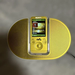 Sony Walkman NW-S638FK Reproductor de Medios Digitales MP3 8GB Altavoz Amarillo USADO Funcionando - Imagen 1 de 5