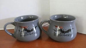 GIBSON HOME~ Set of 2 GRAY HALLOWEEN MUGS with BATS - Picture 1 of 3