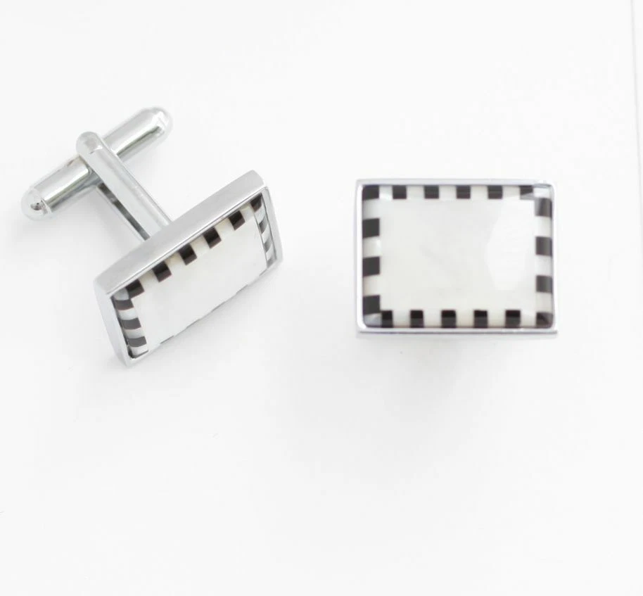 C0381 GEMELOS GEMELOS ÓNIX NEGRO EN 4 LADOS BLANCO MADREPERLA CONVEX Foto 1 de 1