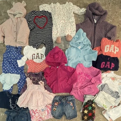 GAP Niñas Ropa Lote-29 Piezas 6-12M y 18M Body Vestidos Chaquetas Suéteres Rosa Foto 1 de 4