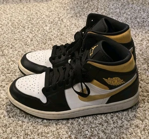 Größe 8,5 - Air Jordan 1 Mid Black University Gold - 554724-177 - Bild 1 von 8
