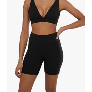 WeWoreWhat Black Biker Shorts Size Large  - Picture 1 of 8