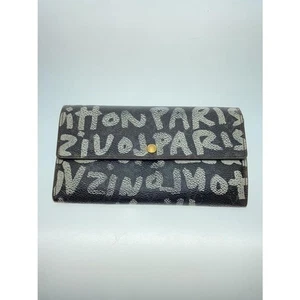 LOUIS VUITTON Pochette Porte-Monnaie Credit Monogram Graffiti Women's Black Auth - Picture 1 of 9