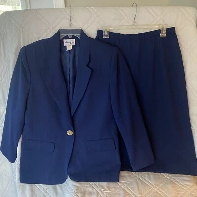 Vintage Henry Lee Navy Blue Blazer Skirt Suit Set Womens Gold Button Size 12 USA - Image 1 of 4