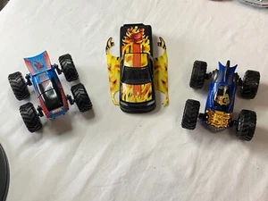 Sponge Bob & Spider-manTwist & Change Toy 4 Wheelers & Pickup Truck - Picture 1 of 8