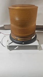 LUZ DE SEGURIDAD OBJETIVO TECNOLOGÍA LUZ ESTROBOSCÓPICA ÁMBAR - Imagen 1 de 4