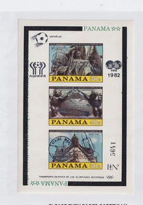 PANAMÁ # 584 variedad recuerdo hoja de tres PLATA SOBREIMPRESIÓN FIFA 1982 numerada - Imagen 1 de 2
