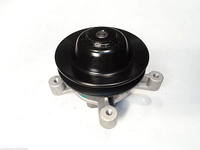Saab 95 96 Sonett V4 Ford 1.7 / 1.5 Liter V4   104 CID Water Pump - Image 1 of 2