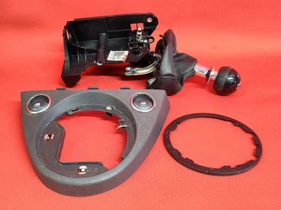 Palanca de cambios de transmisión manual Fiat 500 C514 2012-2017 5 velocidades con bisel de ajuste Foto 1 de 4