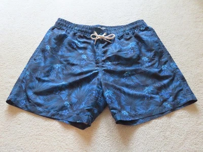 Barbour Men's Filey Floral-Print Swim Trunks, Bright Blue Size M  - Image 1 of 4