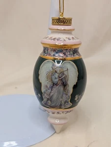 Bradford Editions Erbstück Porzellan Symphonie der Engel Träne Ornament - Bild 1 von 5