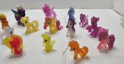 Lote de 16 mini figuras My Little Pony (2”) y Friendship Is Magic (1,5") Foto 1 de 4