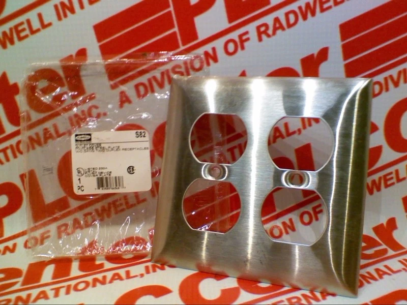 HUBBELL S82 / S82 (NOVO SEM CAIXA) - Imagem 1 de 1