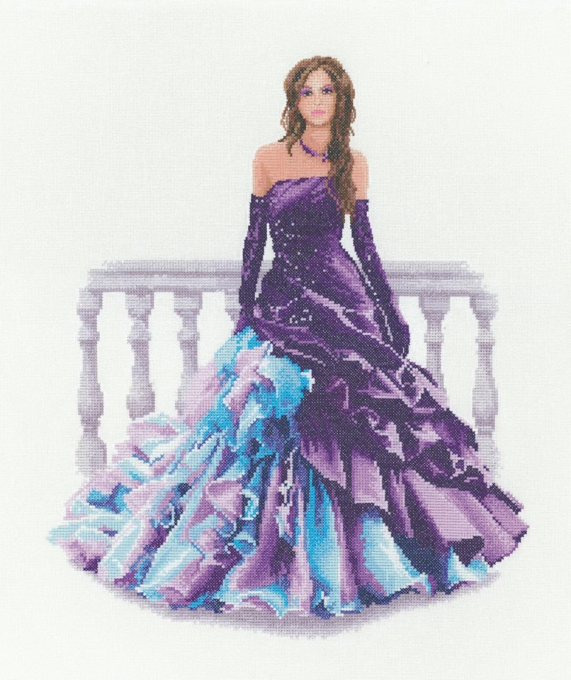 14ct John Claytons Elegance Heritage Crafts Cross Stitch Kit Susannah