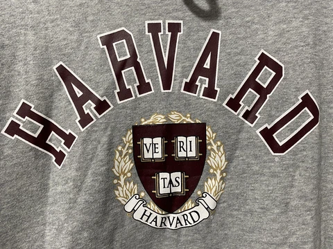 Harvard University ‘47 Brand Grey Crimson Pullover Hoodie Size Large Men Unisex Cover