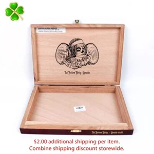 Caja de cigarros de madera vacía Betty Gordito Fat Bottom 10,5" x 7" x 1,5" - Imagen 1 de 12