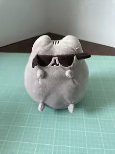 Pusheen Cat Sunglasses Gund 5” Plush Stuffed Preowned 2017 dc7 - Picture 1 of 3