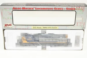 Atlas Silver HO Scale CSX EMD GP40-2 Diesel Locomotive #6393 NOS DCC Ready - Picture 1 of 6