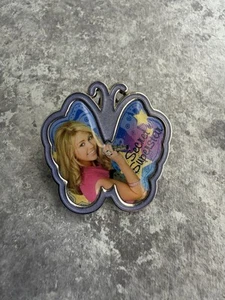 Disney Channel Hannah Montana Miley Cyrus Butterfly Secret Superstar Pin 2009 - Picture 1 of 2